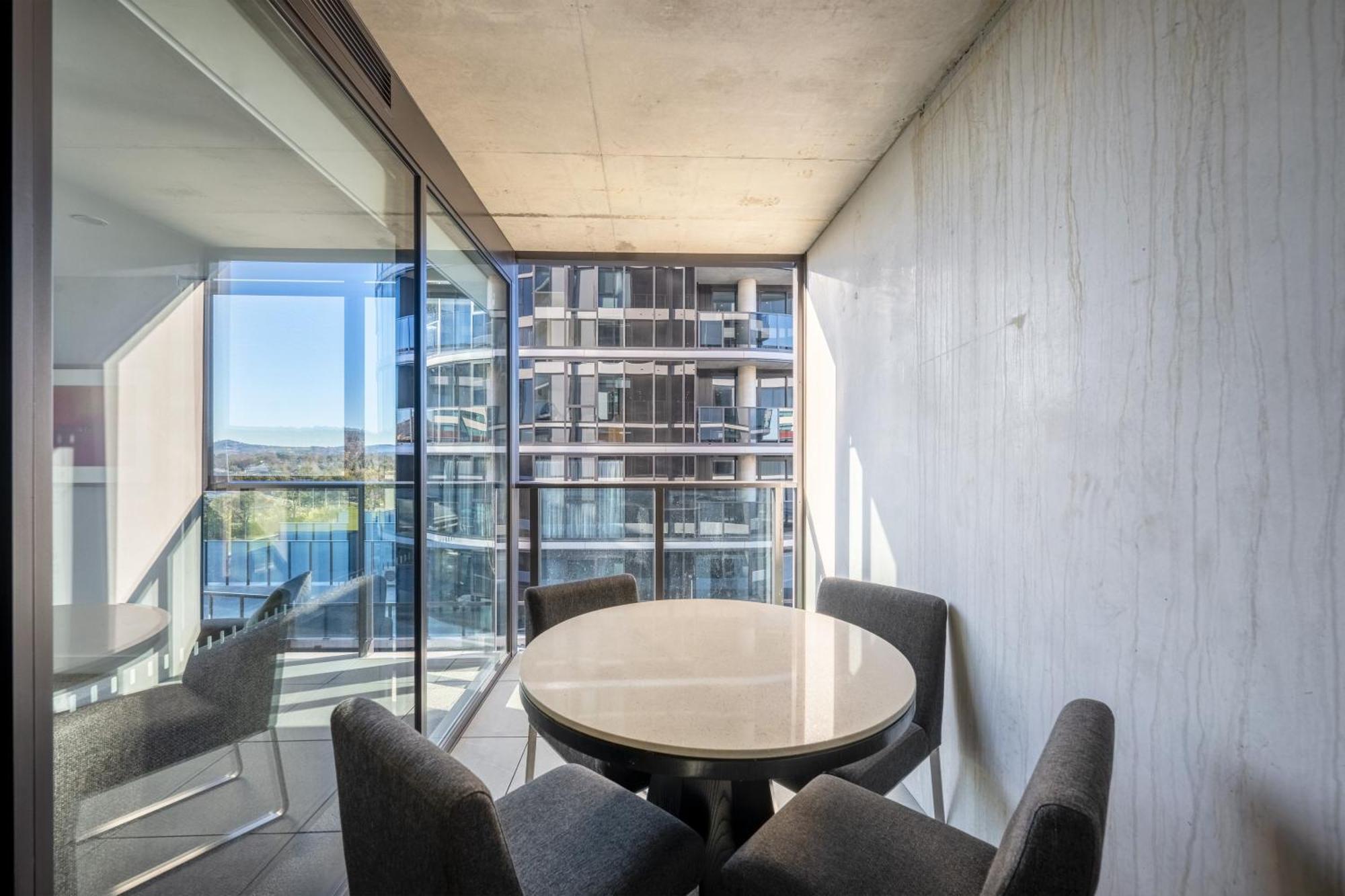 Serain Residences Woden Phillip Exterior photo